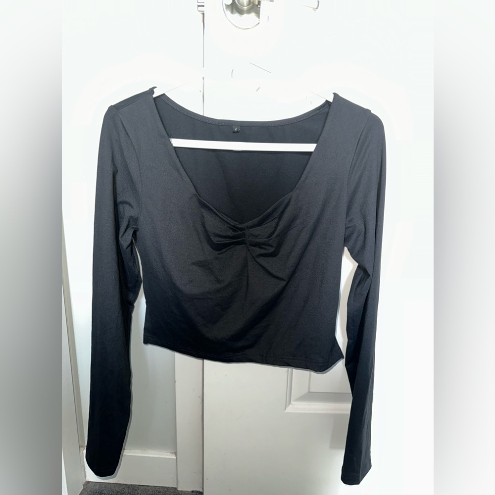 Amazon long sleeve crop top